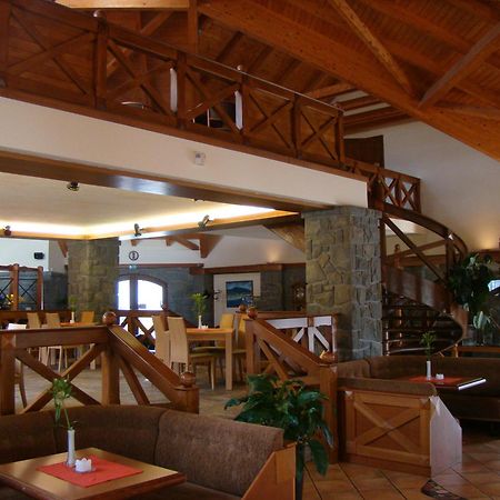 Club Apartments Челадна Экстерьер фото