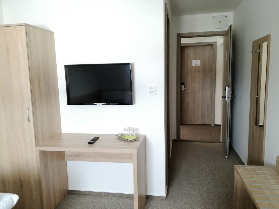 Club Apartments Челадна Экстерьер фото